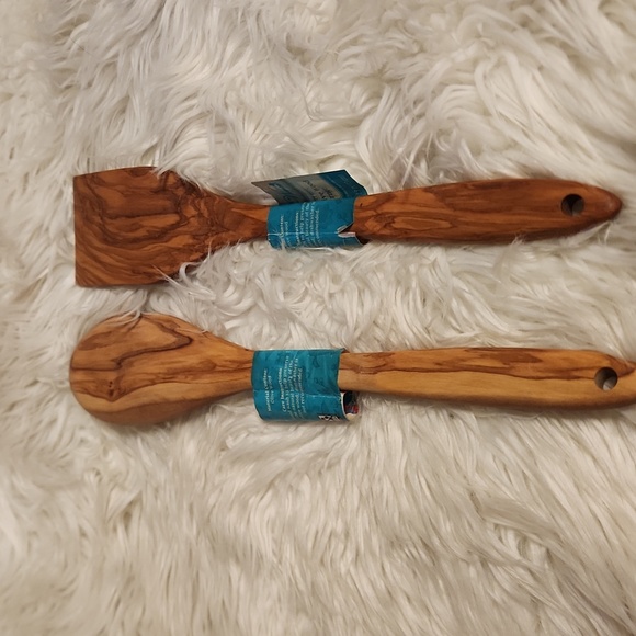 BNWT Pioneer Woman set of Olive wood turner & spoon - Picture 4 of 4